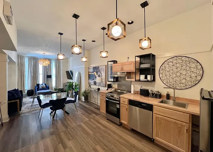 Dearborn Duplex L Sleeps 10 L Free Parking Hébergement de vacances Chicago